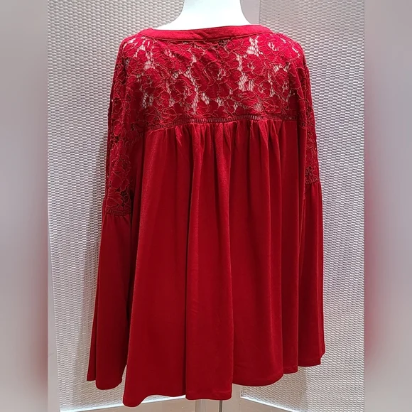 Lane Bryant Size 22/24 Red Lace Blouse - Picture 2 of 2